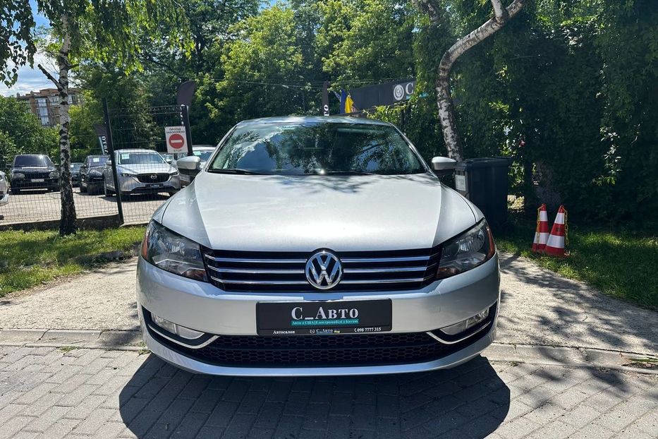 Продам Volkswagen Passat B7 2015 года в Черновцах