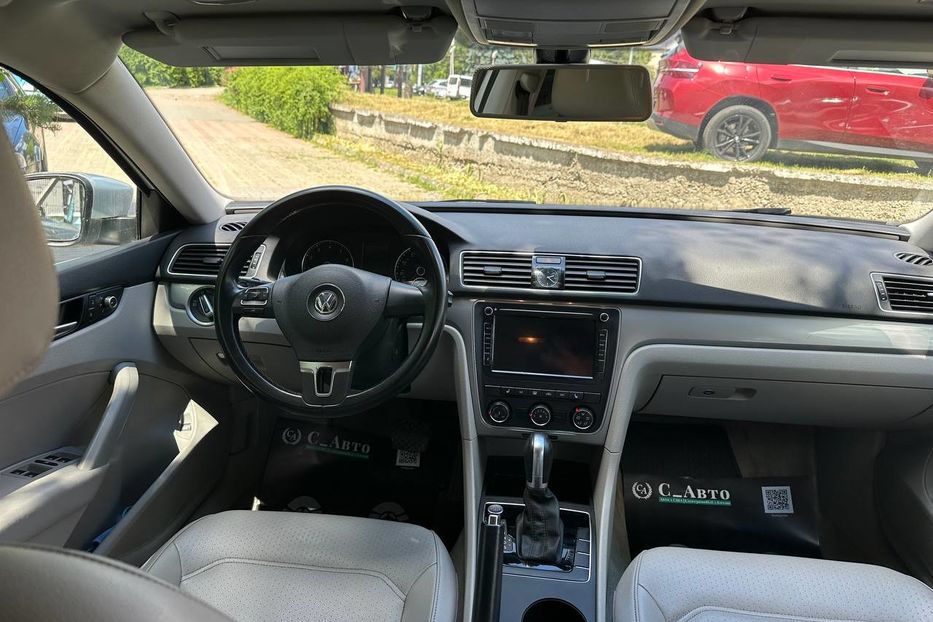 Продам Volkswagen Passat B7 2015 года в Черновцах