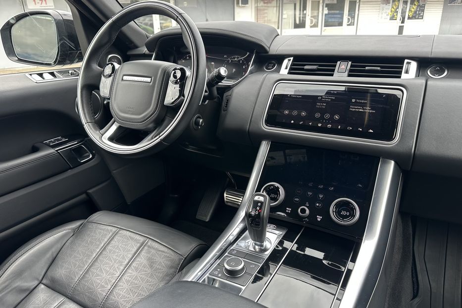 Продам Land Rover Range Rover Sport HSE 2018 года в Киеве