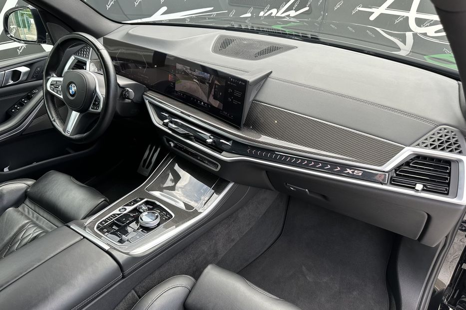 Продам BMW X5 Xdrive 30d M-paket 2025 года в Киеве