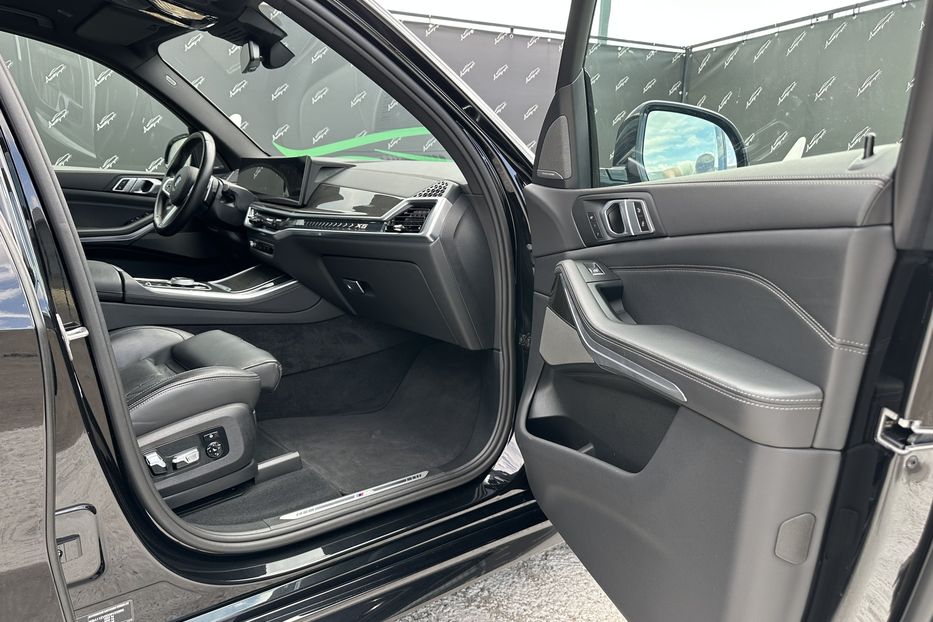 Продам BMW X5 Xdrive 30d M-paket 2025 года в Киеве