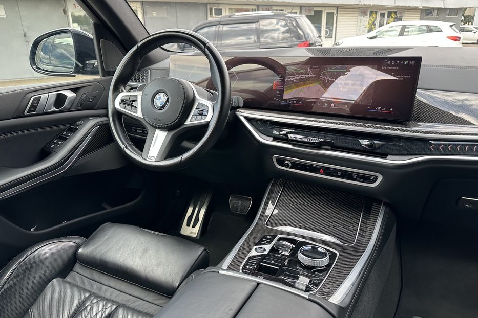 Продам BMW X5 Xdrive 30d M-paket 2025 года в Киеве