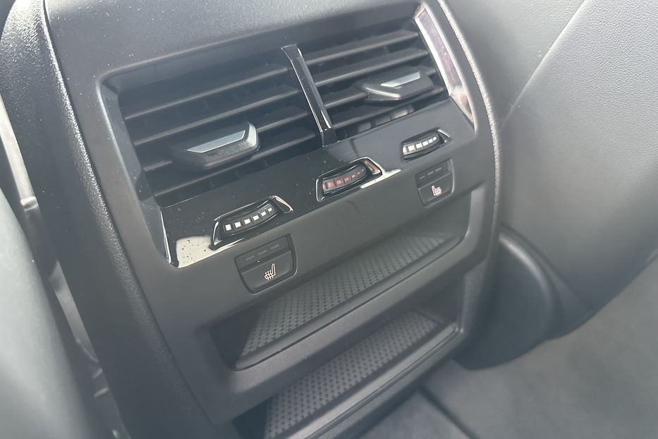 Продам BMW X5 Xdrive 30d M-paket 2025 года в Киеве