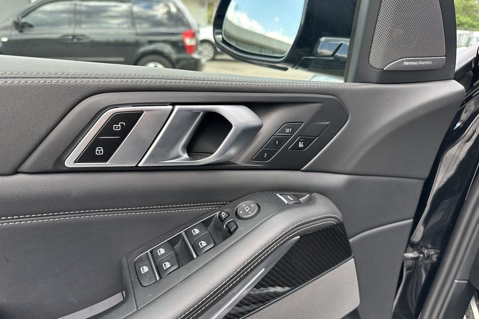 Продам BMW X5 Xdrive 30d M-paket 2025 года в Киеве