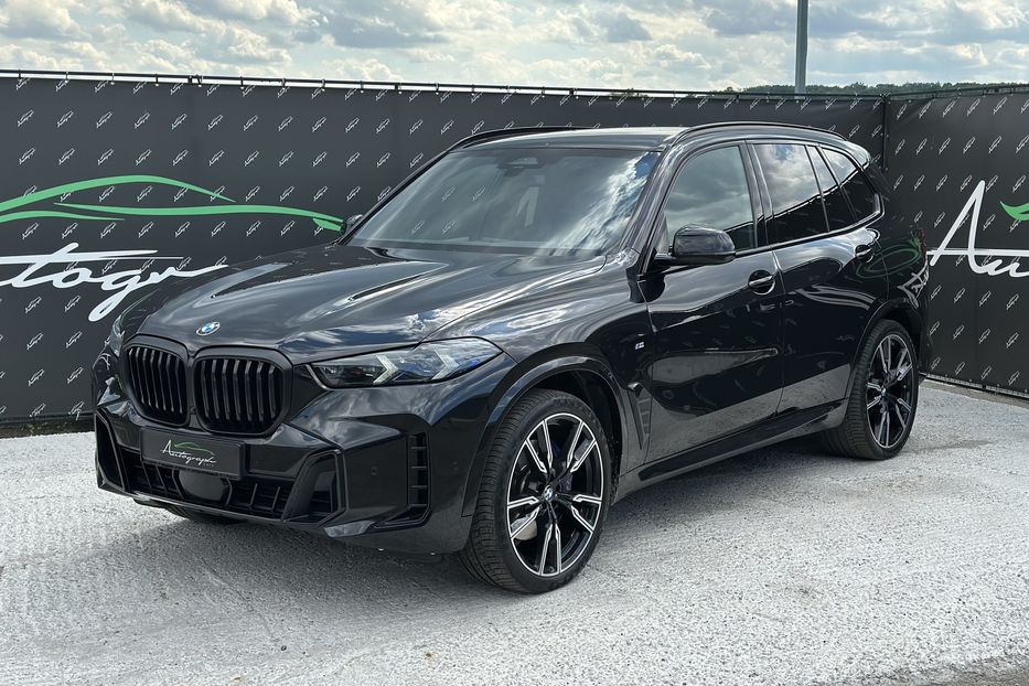 Продам BMW X5 Xdrive 30d M-paket 2025 года в Киеве
