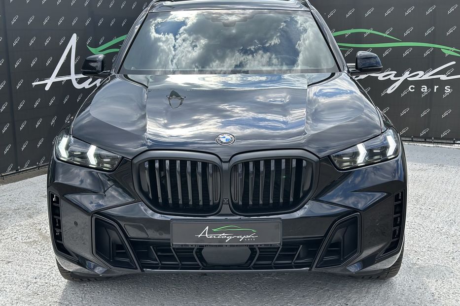 Продам BMW X5 Xdrive 30d M-paket 2025 года в Киеве