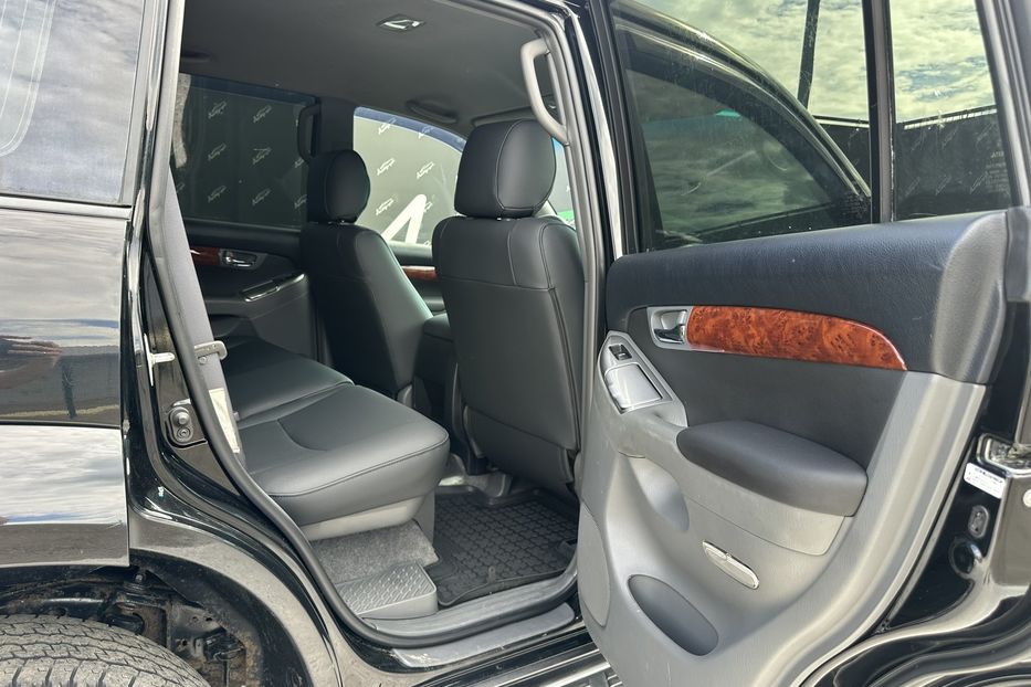 Продам Toyota Land Cruiser Prado 2008 года в Киеве