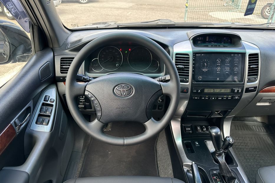 Продам Toyota Land Cruiser Prado 2008 года в Киеве
