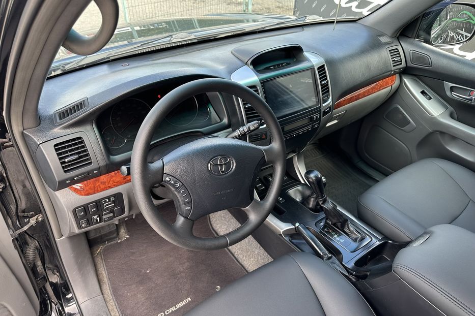 Продам Toyota Land Cruiser Prado 2008 года в Киеве