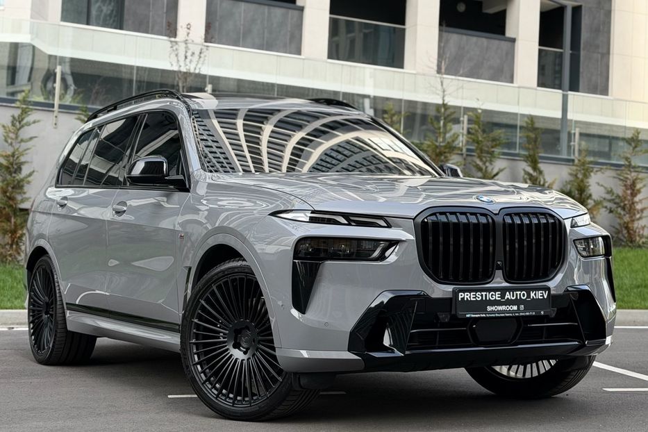 Продам BMW X7 40d 2024 года в Киеве