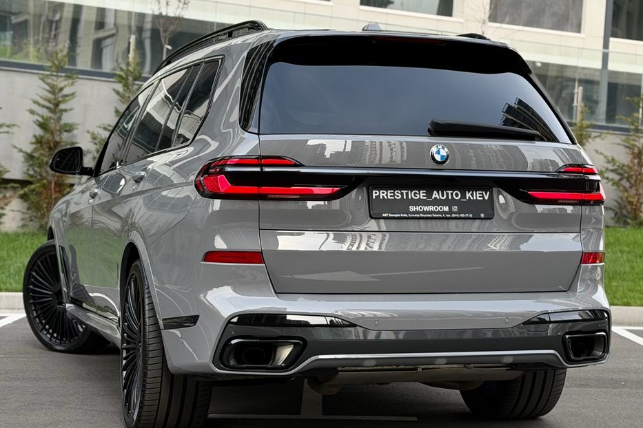 Продам BMW X7 40d 2024 года в Киеве