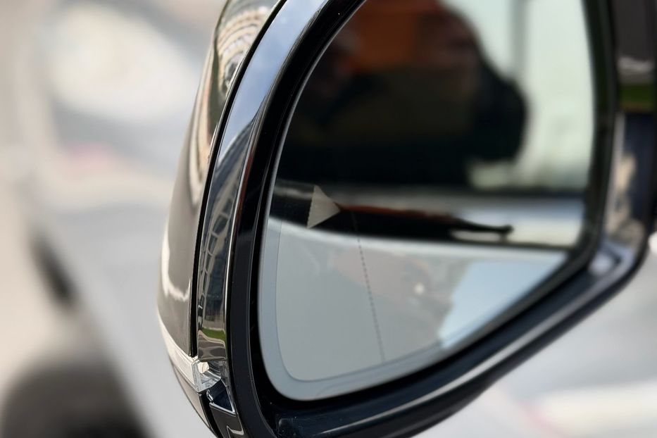 Продам BMW X7 40d 2024 года в Киеве