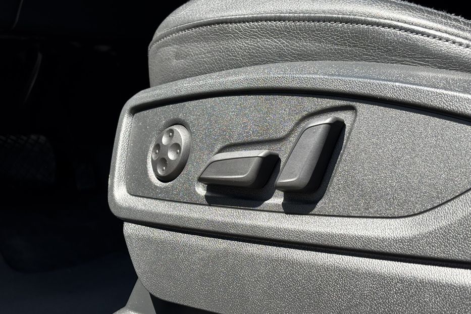 Продам Audi Q5 2019 года в Львове