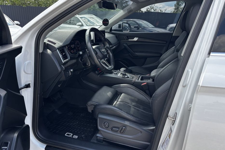 Продам Audi Q5 Prestige 2018 года в Львове