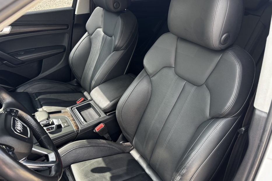 Продам Audi Q5 Prestige 2018 года в Львове
