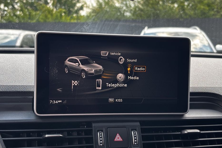Продам Audi Q5 Prestige 2018 года в Львове