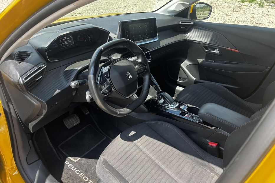 Продам Peugeot 208 50кВт. 2020 года в Львове