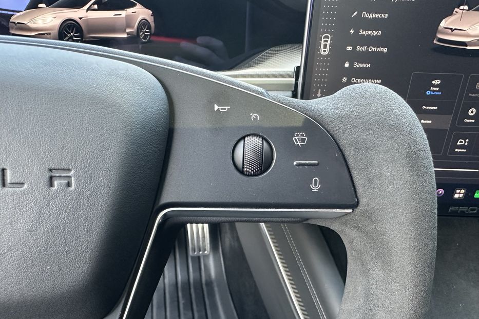 Продам Tesla Model S Plaid 2023 года в Киеве