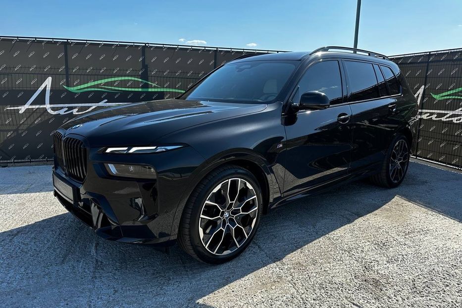 Продам BMW X7 Xdrive40d Individual 2023 года в Киеве