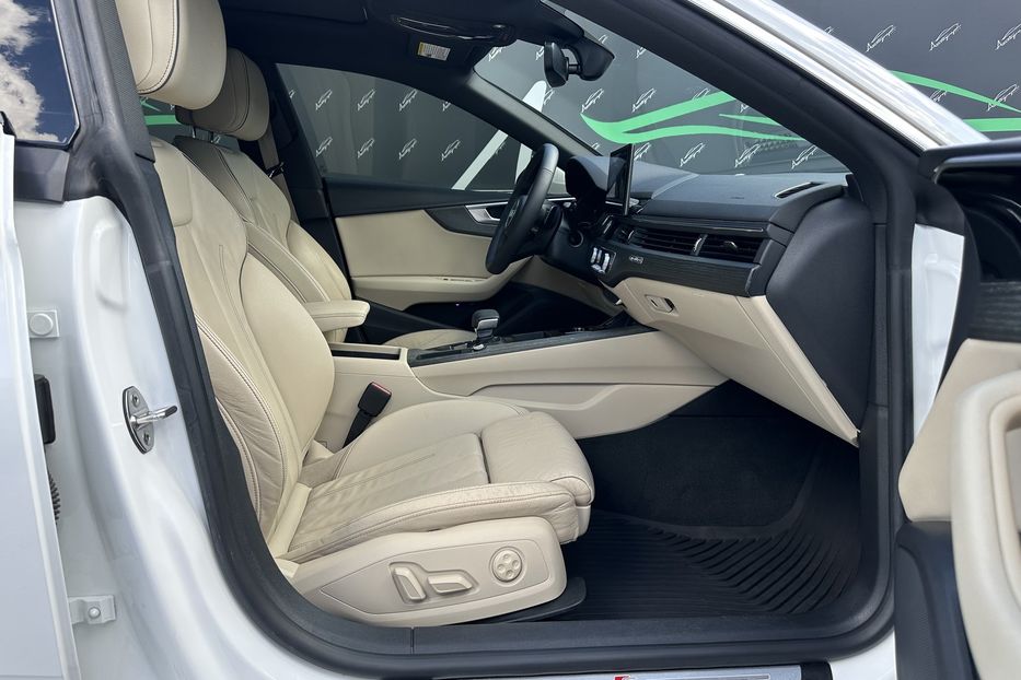 Продам Audi A5 S-Line Quattro 2020 года в Киеве
