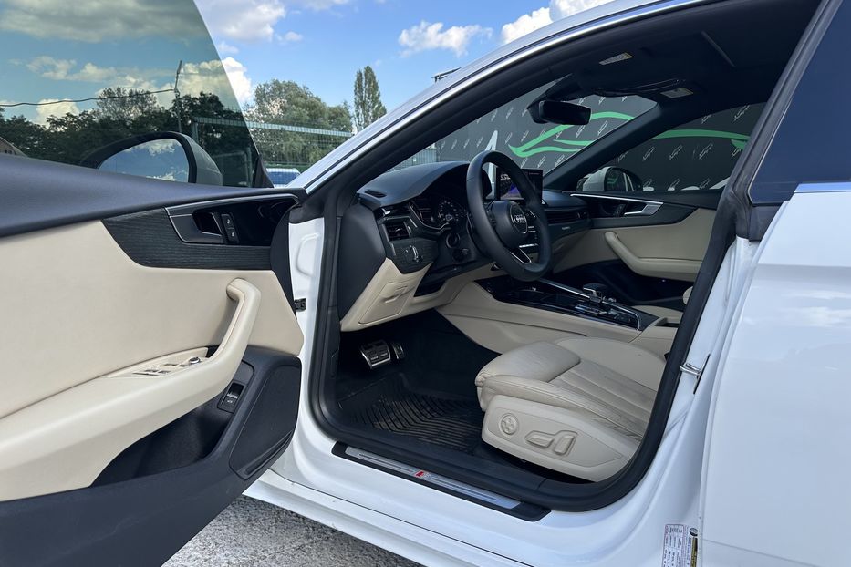 Продам Audi A5 S-Line Quattro 2020 года в Киеве