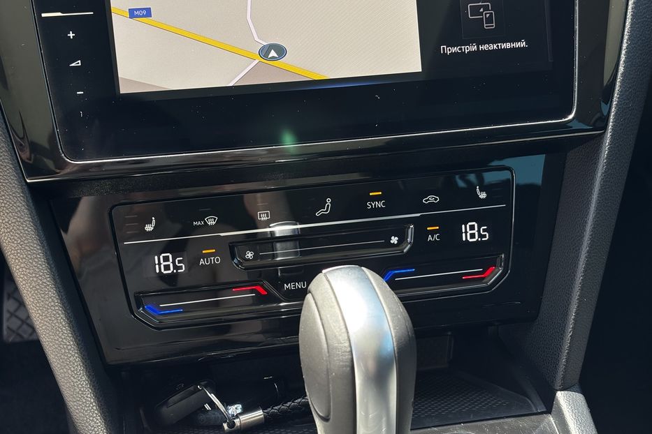 Продам Volkswagen Passat B8 2021 года в Львове