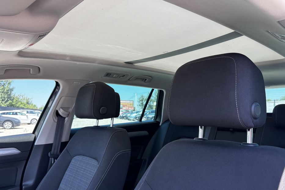 Продам Volkswagen Passat B8 2021 года в Львове
