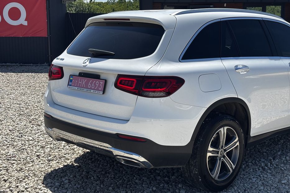 Продам Mercedes-Benz GLC-Class 300 2020 года в Львове