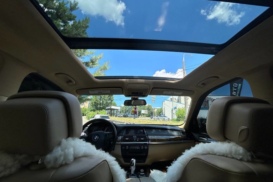 Продам BMW X5 2012 года в Черновцах