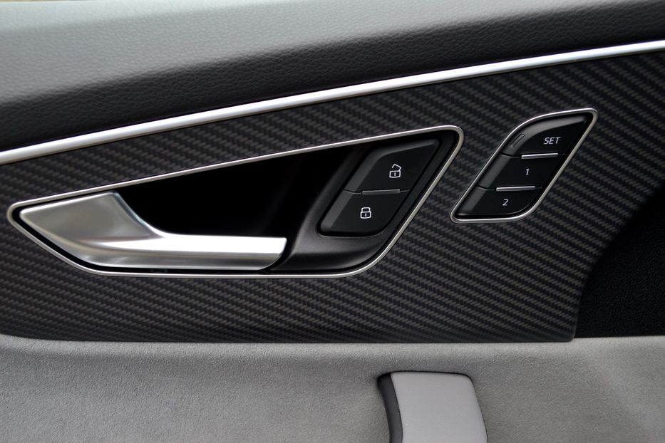 Продам Audi SQ 8 2026 года в Одессе