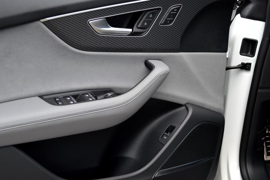 Продам Audi SQ 8 2026 года в Одессе