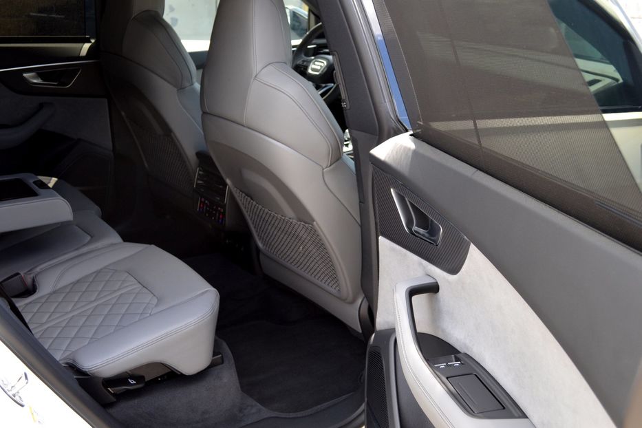 Продам Audi SQ 8 2026 года в Одессе