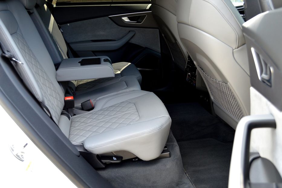 Продам Audi SQ 8 2026 года в Одессе