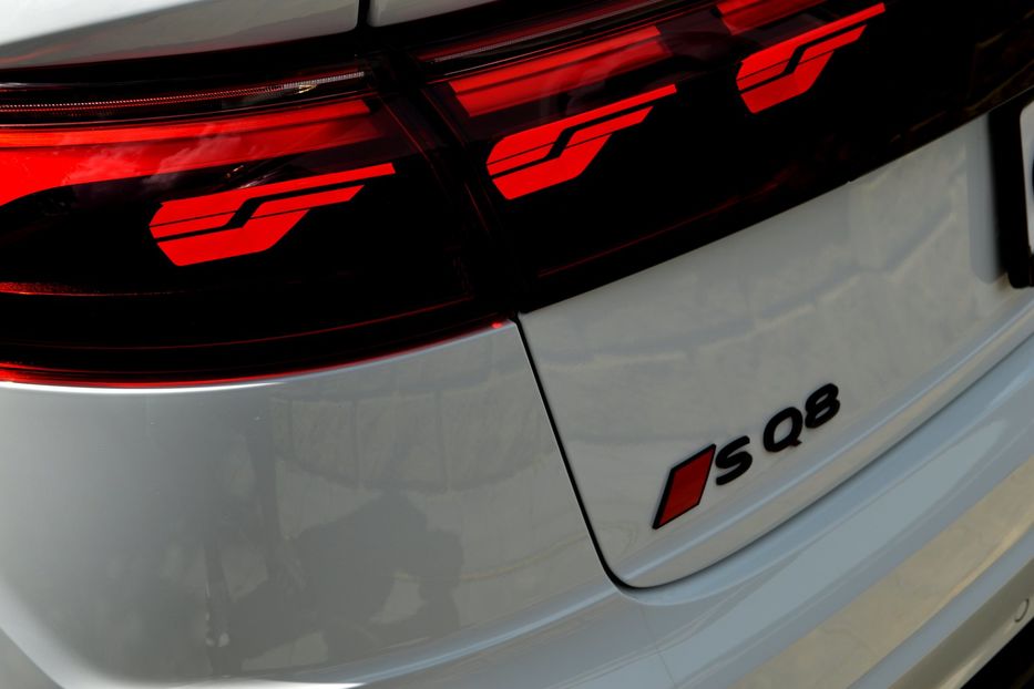 Продам Audi SQ 8 2026 года в Одессе