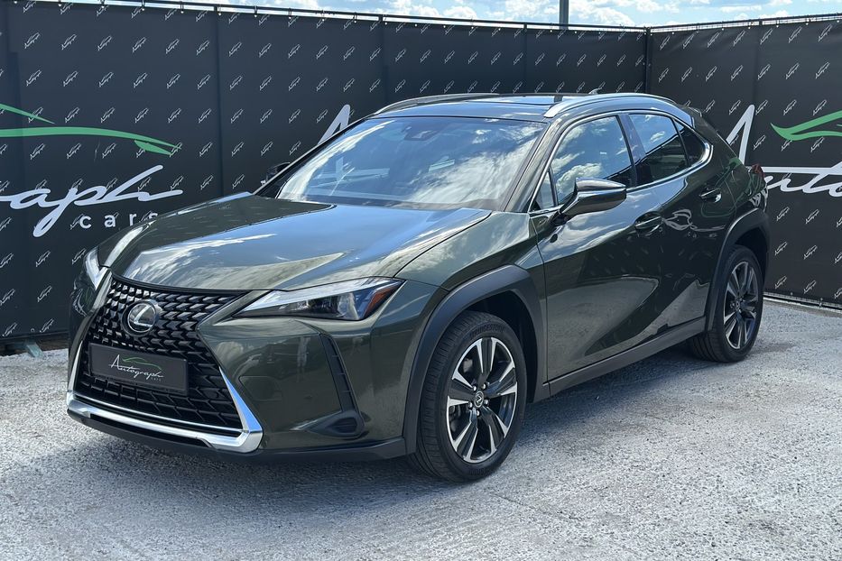Продам Lexus HS UX250h 2023 года в Киеве
