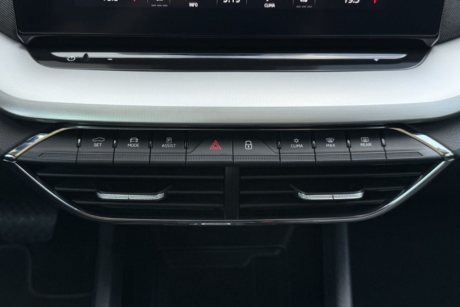 Продам Skoda Octavia А8 2.0TDI150кс ПАНОРАМА FULLED 2022 года в Львове