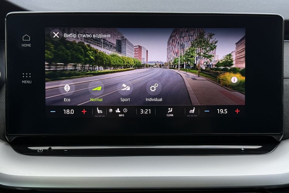 Продам Skoda Octavia А8 2.0TDI150кс ПАНОРАМА FULLED 2022 года в Львове