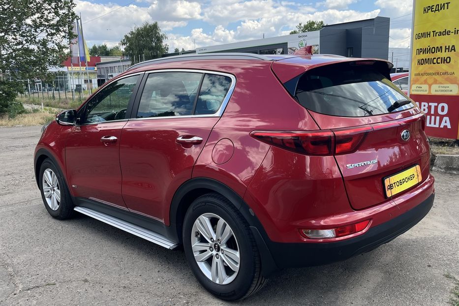 Продам Kia Sportage Офіційна 2017 года в Николаеве
