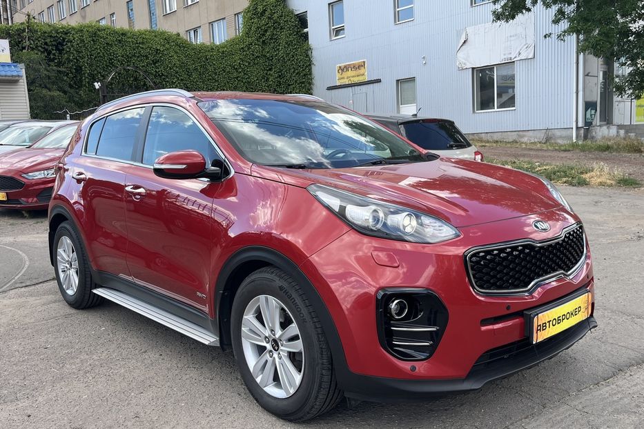 Продам Kia Sportage Офіційна 2017 года в Николаеве
