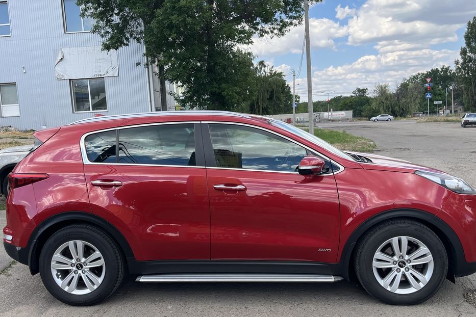 Продам Kia Sportage Офіційна 2017 года в Николаеве