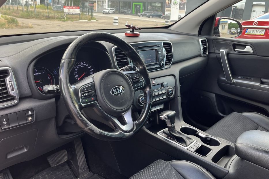 Продам Kia Sportage Офіційна 2017 года в Николаеве