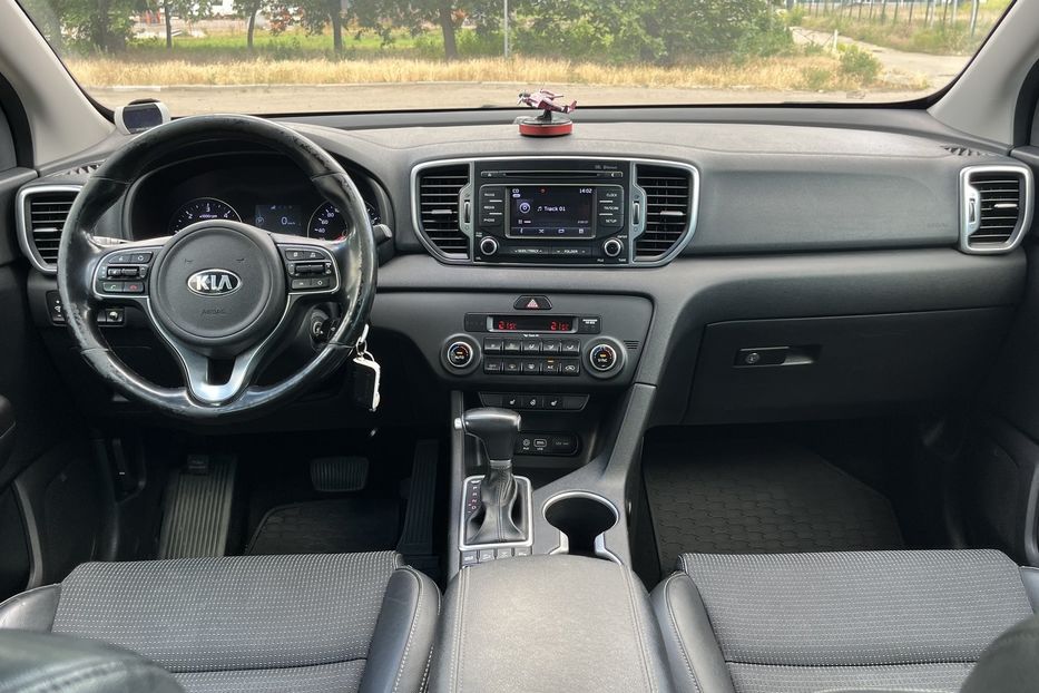 Продам Kia Sportage Офіційна 2017 года в Николаеве