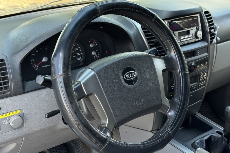 Продам Kia Sorento COMIS  2006 года в г. Умань, Черкасская область