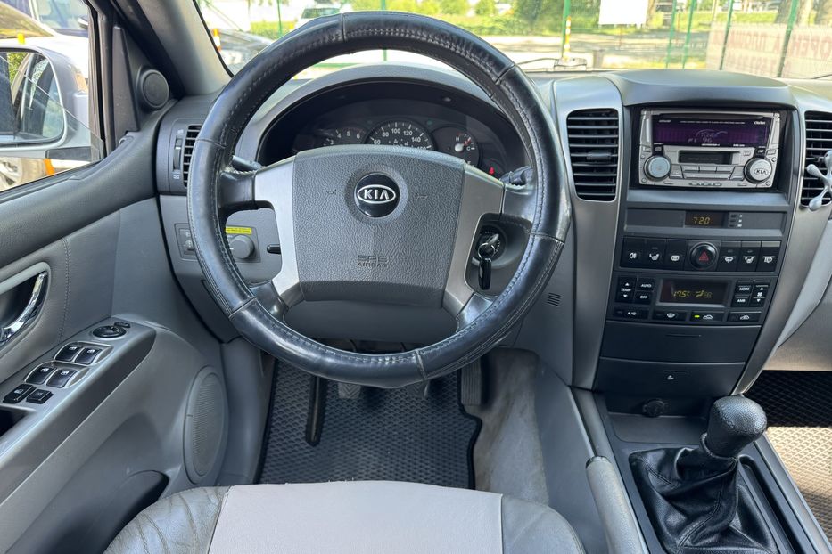 Продам Kia Sorento COMIS  2006 года в г. Умань, Черкасская область