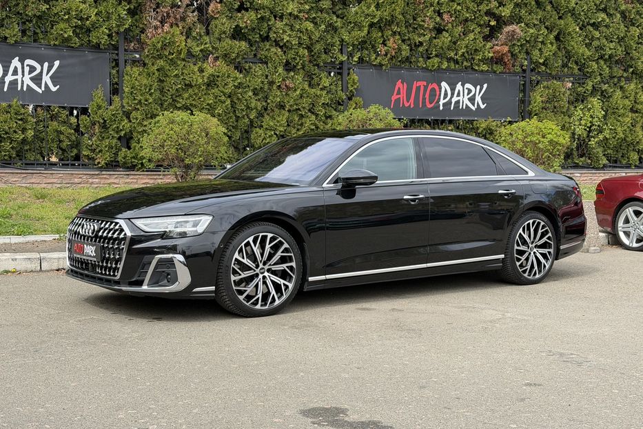 Продам Audi A8 60 E-tfsi 2023 года в Киеве