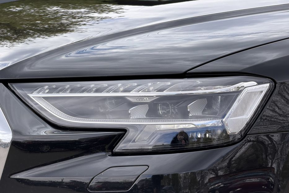 Продам Audi A8 60 E-tfsi 2023 года в Киеве