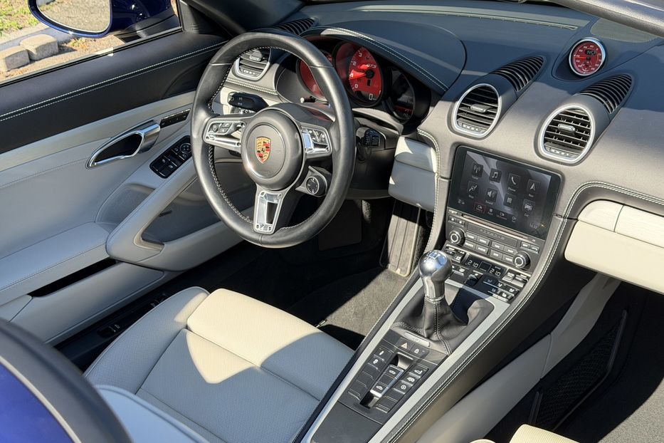 Продам Porsche Boxster GTS 4.0 2021 года в Киеве