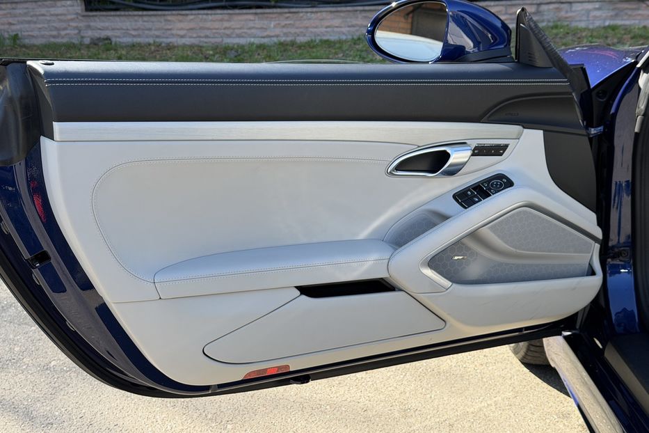 Продам Porsche Boxster GTS 4.0 2021 года в Киеве