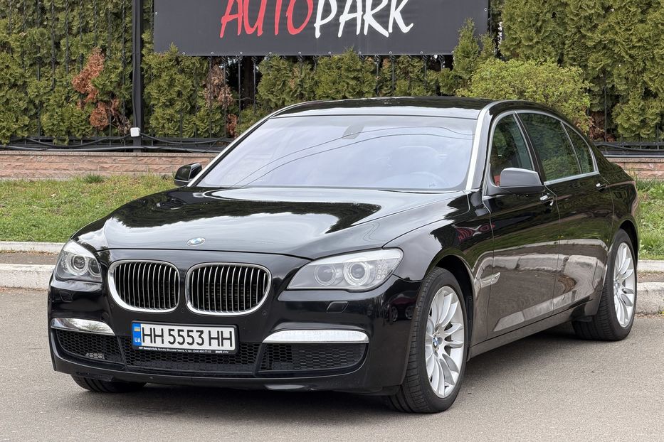 Продам BMW 750 Long X-drive M-pack 2011 года в Киеве