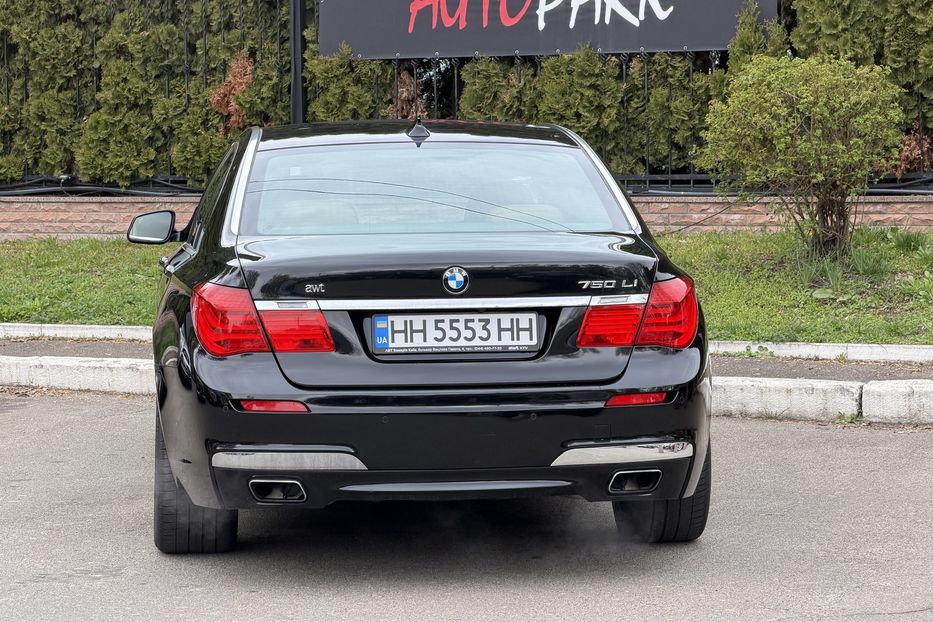 Продам BMW 750 Long X-drive M-pack 2011 года в Киеве